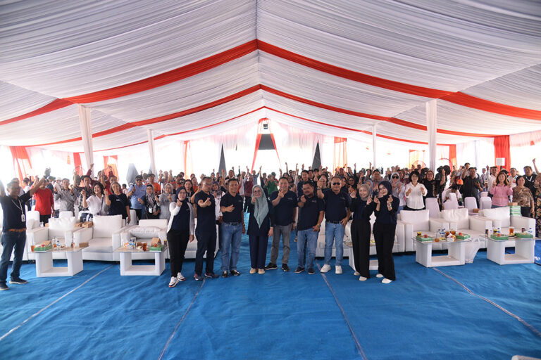 Agent Gathering D’amandita Dilakukan Penandatanganan MOU dengan Agent dan Bank